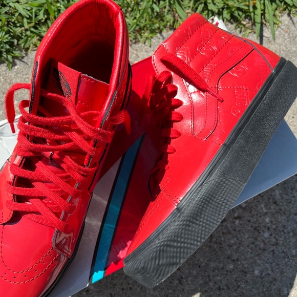 Vans x David Bowie Ziggy Stardust Sk8-Hi Platform 2s - Picture 2 of 6